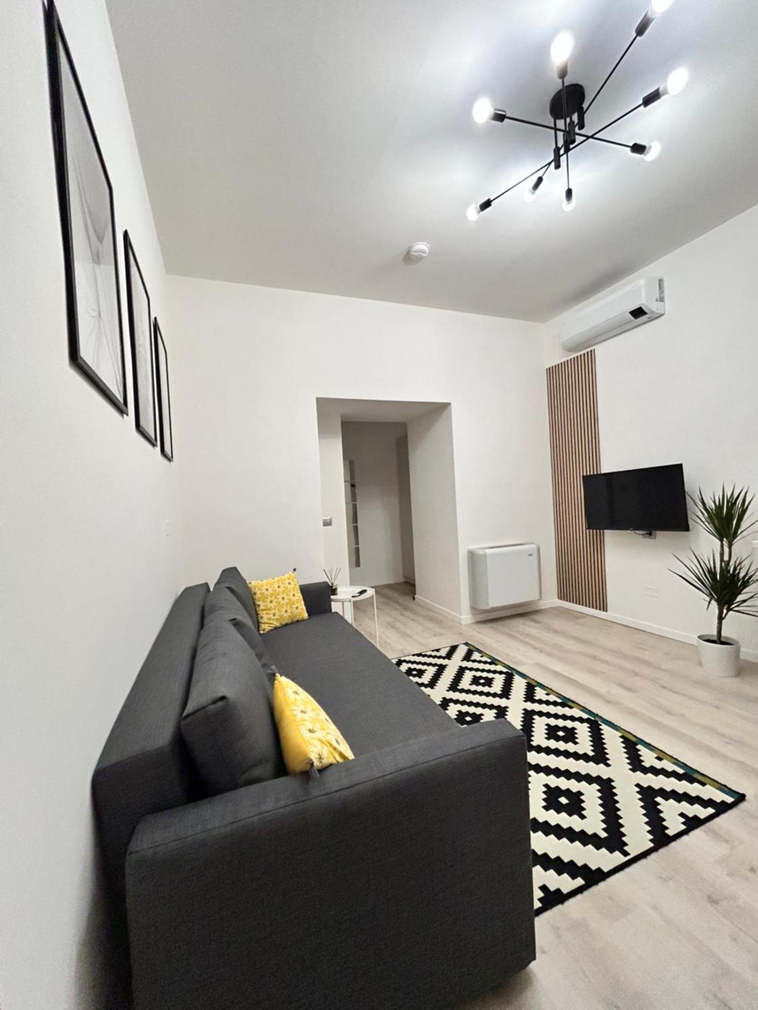 Tezone Seven Apartments Verona Eksteriør bilde