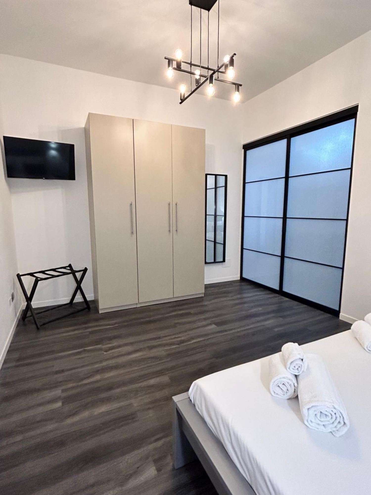 Tezone Seven Apartments Verona Eksteriør bilde