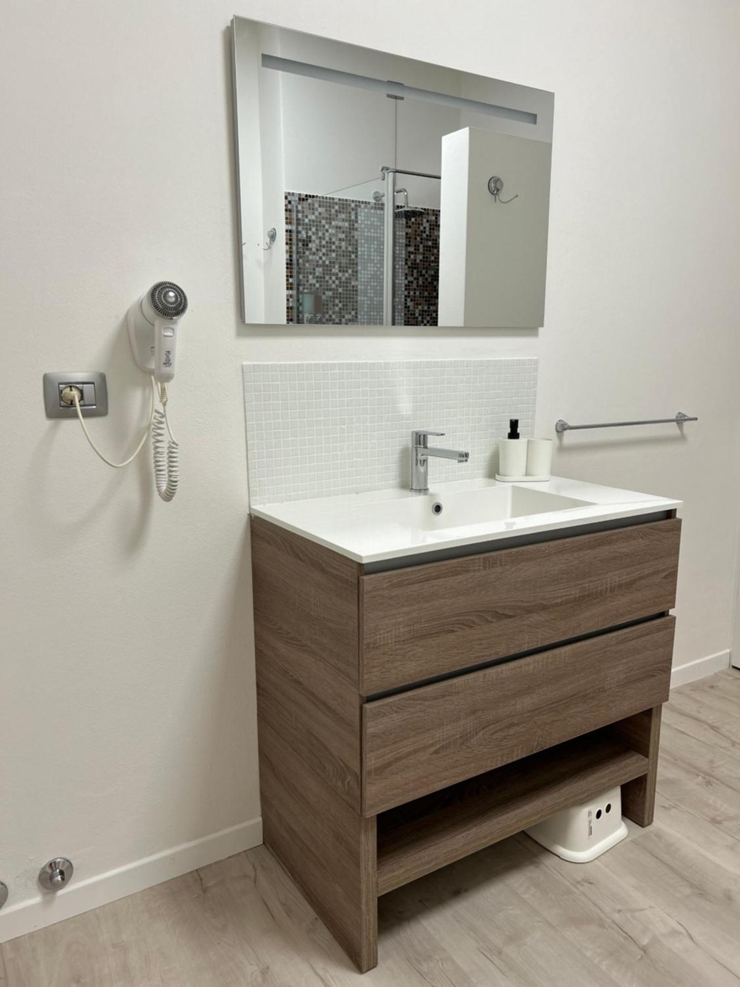 Tezone Seven Apartments Verona Eksteriør bilde