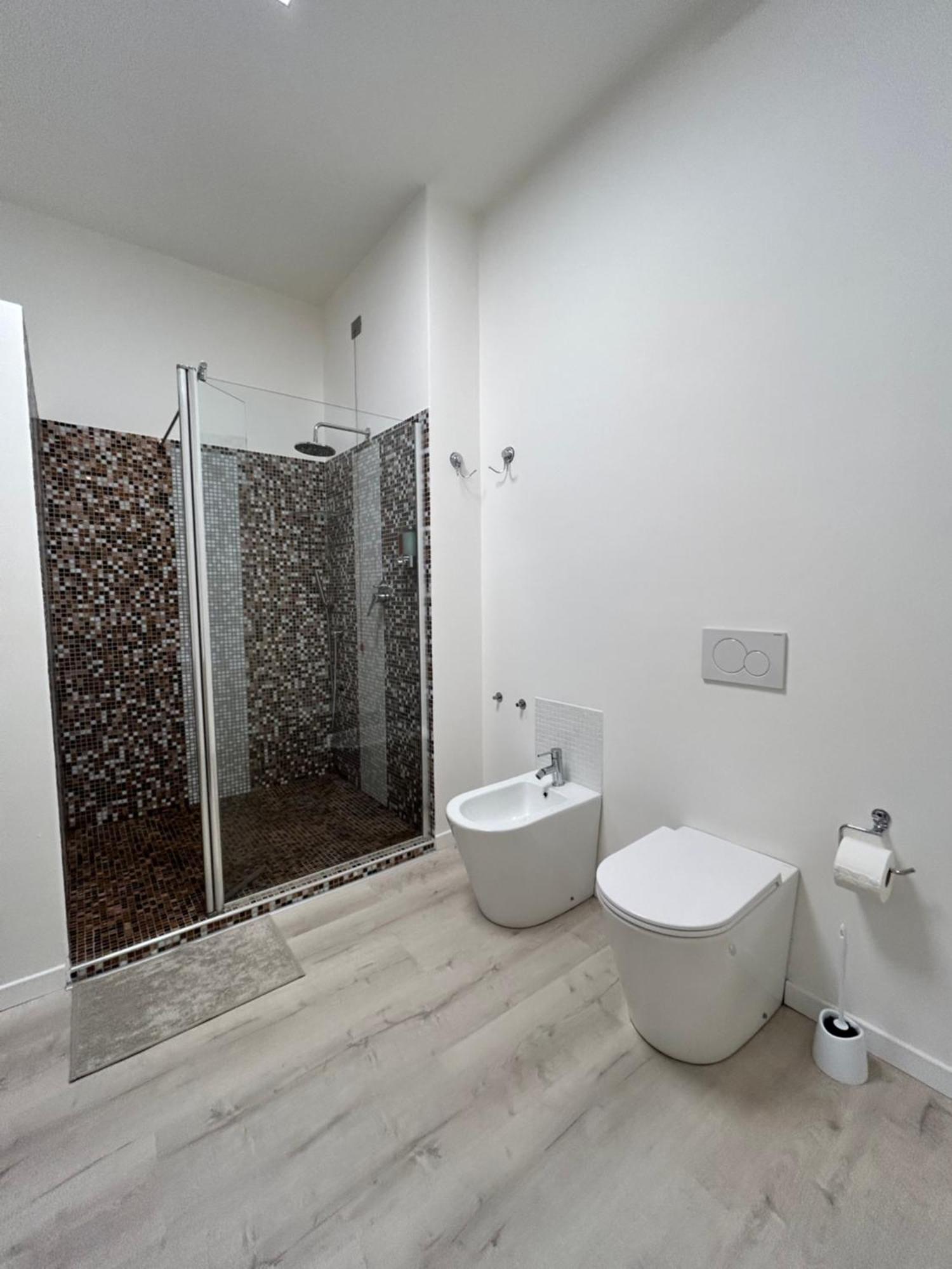 Tezone Seven Apartments Verona Eksteriør bilde