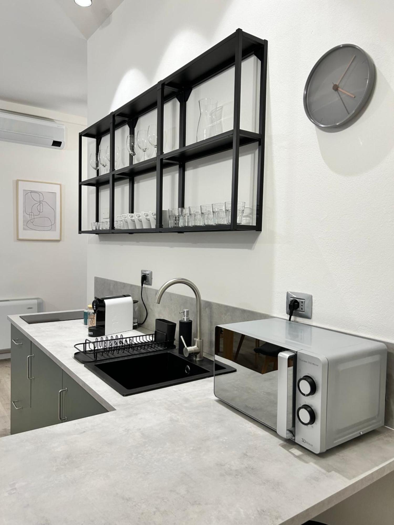 Tezone Seven Apartments Verona Eksteriør bilde